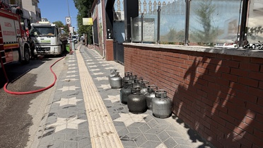 Kahta'da İş Yerinde Yangın: İtfaiyeye 3 Yaralı
