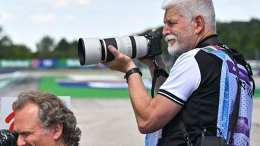 Çekya Cumhurbaşkanı Petr Pavel, koltuğunu bırakıp Formula 1'de foto muhabiri oldu