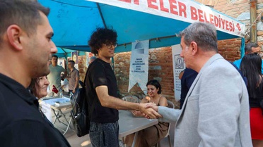 Efeler’de Meslek Tanıtım Günleri kapılarını açtı