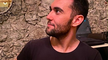 İzmir'de motosiklet kazası: Genç mühendis hayatını kaybetti