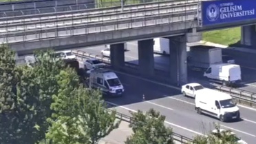 TEM Otoyolu'nda Motosiklet Kazası: Bir Ölü