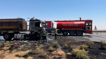 Nusaybin'de Asfalt Yüklü Tanker Yangını