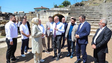 Sayan Kaya, Konuralp’e hayran kaldı