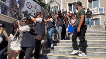 Şişli'de Kaçak Çalışan 12 Yabancı Tespit Edildi