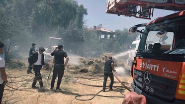 Edremit'te Ot Yangını Kontrol Altına Alındı
