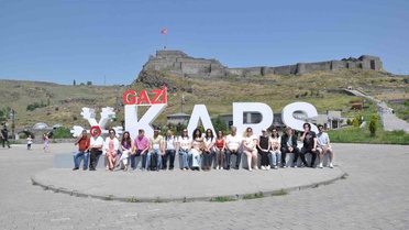 Kars'ta Türkiye-Ermenistan Medya Diyaloğu