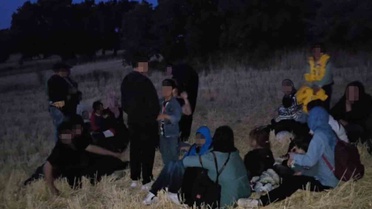 Çanakkale'de 32 Kaçak Göçmen Yakalandı