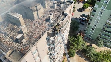 Menemen'de Yangın: 3 İşçi Kurtarıldı