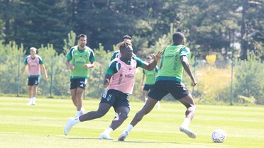 Kocaelispor Düzce'de İkinci Etap Hazırlıklarını Sürdürüyor