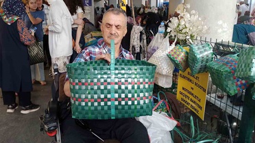 Madende geçirdiği iş kazası nedeniyle engelli kalan vatandaşın azmi örnek oldu