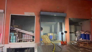 Pendik'te Deterjan Fabrikasında Yangın