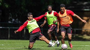 Samsunspor Hollanda Kampında Devam Ediyor