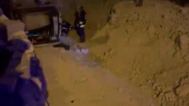 Nizip'te Çukura Düşen Araçta 3 Yaralı