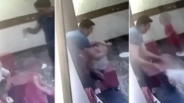 8 yaşındaki çocuğu ölüme itti! Kahreden anlar kamerada