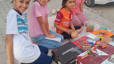 Küçük Kalpler Büyük Destek
