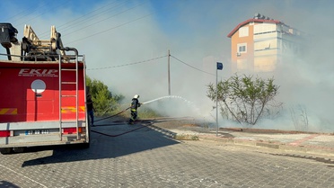 Gazipaşa'da Bahçede Yangın Çıktı
