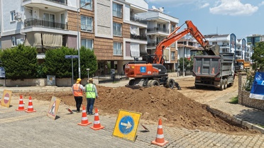 Aydın Büyükşehir Belediyesi’nden Efeler’de yol yenileme çalışması