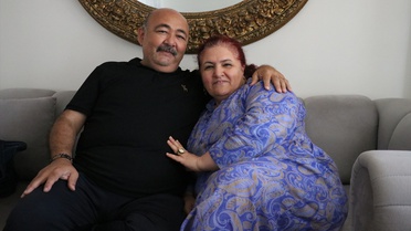 Eşinin Böbreğiyle Hayata Döndü