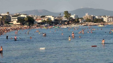 Didim'de Sıcak Havadan Kaçış: Plajlar Dolu