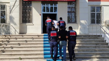 Askeri Yasak Bölgedeki Düzensiz Göçmenler Tutuklandı