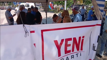 Karacasu’da CHP ilçe örgütü ve belediye yönetiminden toplu istifa