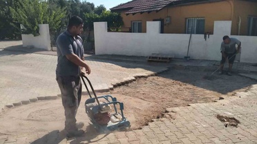Kemer genelinde çalışmalar aralıksız sürüyor