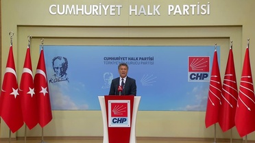 Orhan Sarıbal: CHP'li belediyelere yönelik tutum, tarafsız ve bağımsız yargı anlayışından öte, adeta itibarsızlaştırma, sindirme meselesi üzerinden yürümektedir
