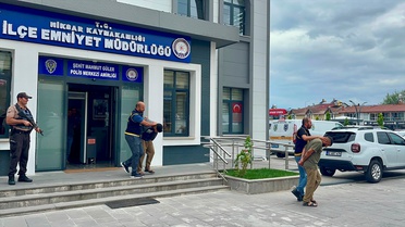 Lastik Hırsızları Yakalandı