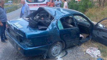 Tunceli'de Takla Atan Araçta 4 Yaralı
