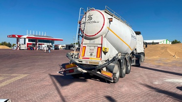 Aksaray'da Otomobil Tankere Çarptı: 5 Yaralı