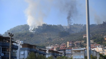 Balıkesir'de Orman Yangınları Devam Ediyor