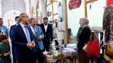 Başkan Bozkurt, Tarihi Bedesten’de kadın girişimciler ve esnafla buluştu