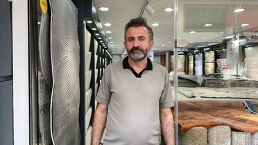 Gençler Küçük Halıları Tercih Ediyor