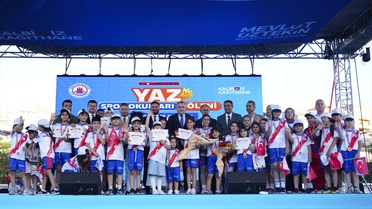 Yaz Spor Okulları Şöleni Kağıthane'de Yapıldı