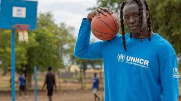 Mültecilikten NBA'ye uzanan örnek hayat