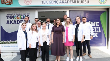 TEK Genç Akademi, üniversite yolculuğunda da gençlerin yanında