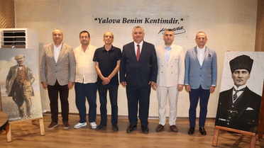 Yalova’da 6 CHP’li belediye başkanı Yeni Parti’ye geçti