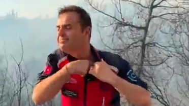 Başkan Akın Yangında Yaralandı