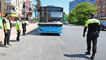 Büyükşehir ekipleri toplu taşımada klima denetimini yoğunlaştırdı