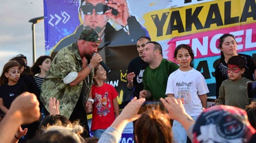 Çorum’da rap konserinde özel bireyler doyasıya eğlendi