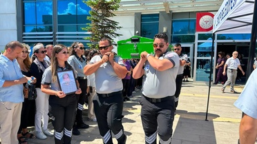Dr. Burhan Şendil son yolculuğuna uğurlandı