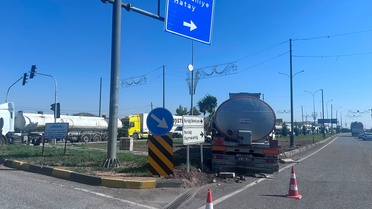 Gaziantep'te Tankerle Araç Çarpıştı: 1 Yaralı