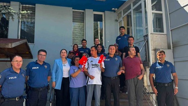 Otizmli Çocuklardan Polis Şefine Teşekkür