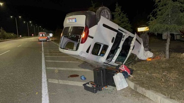 Samsun'da Takla Atan Araçta 5 Yaralı