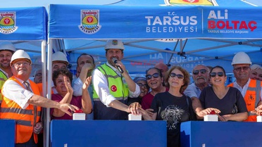 Tarsus’ta yıllardır beklenen kentsel dönüşümde ilk beton döküldü