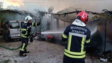 Burdur'da Bağ Evi Yangını