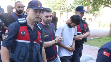 Dolandırıcılara Operasyon: 8 Gözaltı