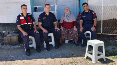 Jandarmadan şehit ailesine vefa