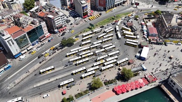 Kadıköy Rıhtım'daki otobüs peronları Uzunçayır'a taşınıyor