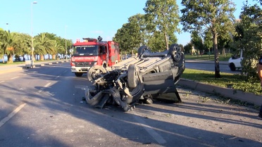 Kartal'da Trafik Kazası: Sürücü Yaralandı